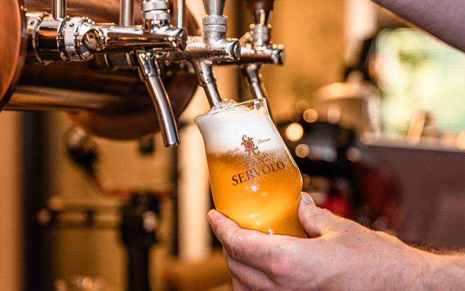 Tasting room i shop u Bujskoj pivovari